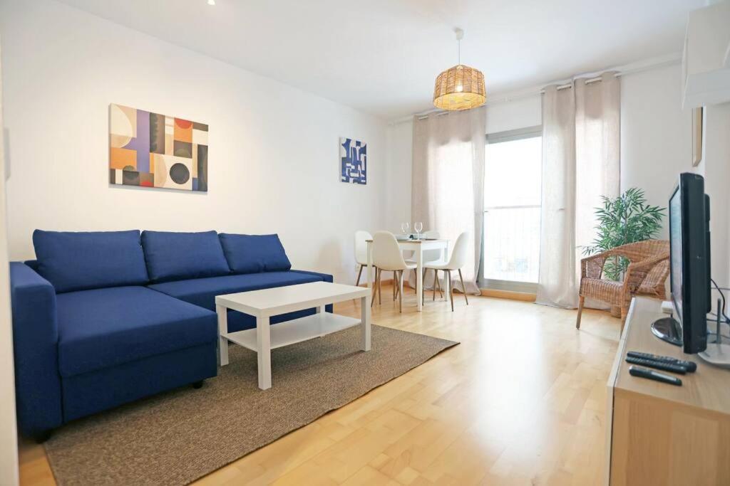 Casa Fenicia - Cosy Apartment With Free Private Parking Malaga Exterior photo
