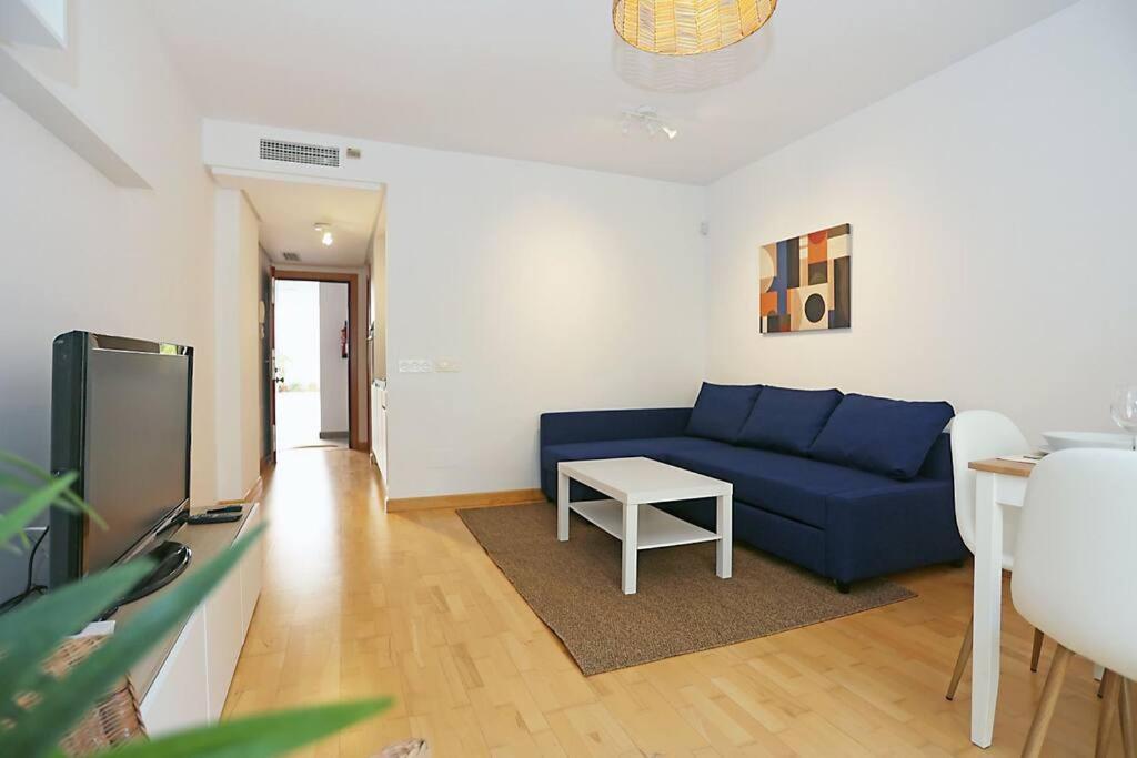 Casa Fenicia - Cosy Apartment With Free Private Parking Malaga Exterior photo