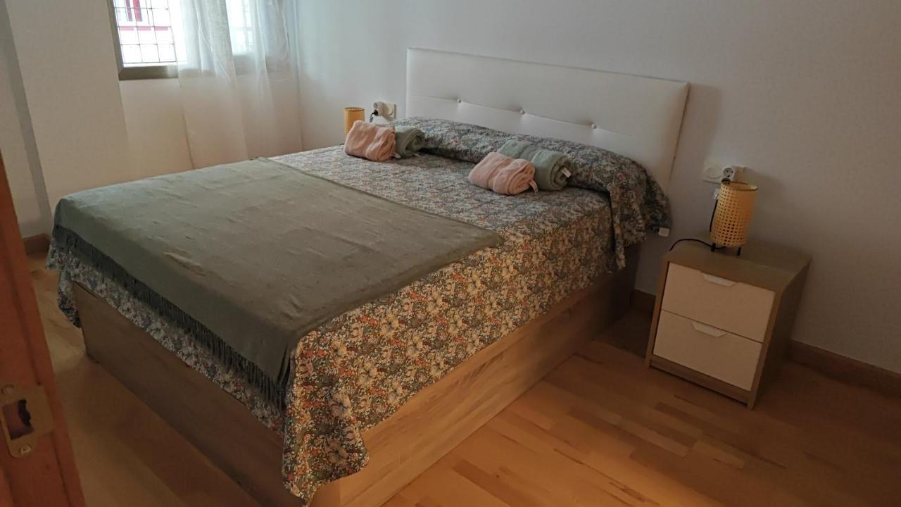 Casa Fenicia - Cosy Apartment With Free Private Parking Malaga Exterior photo